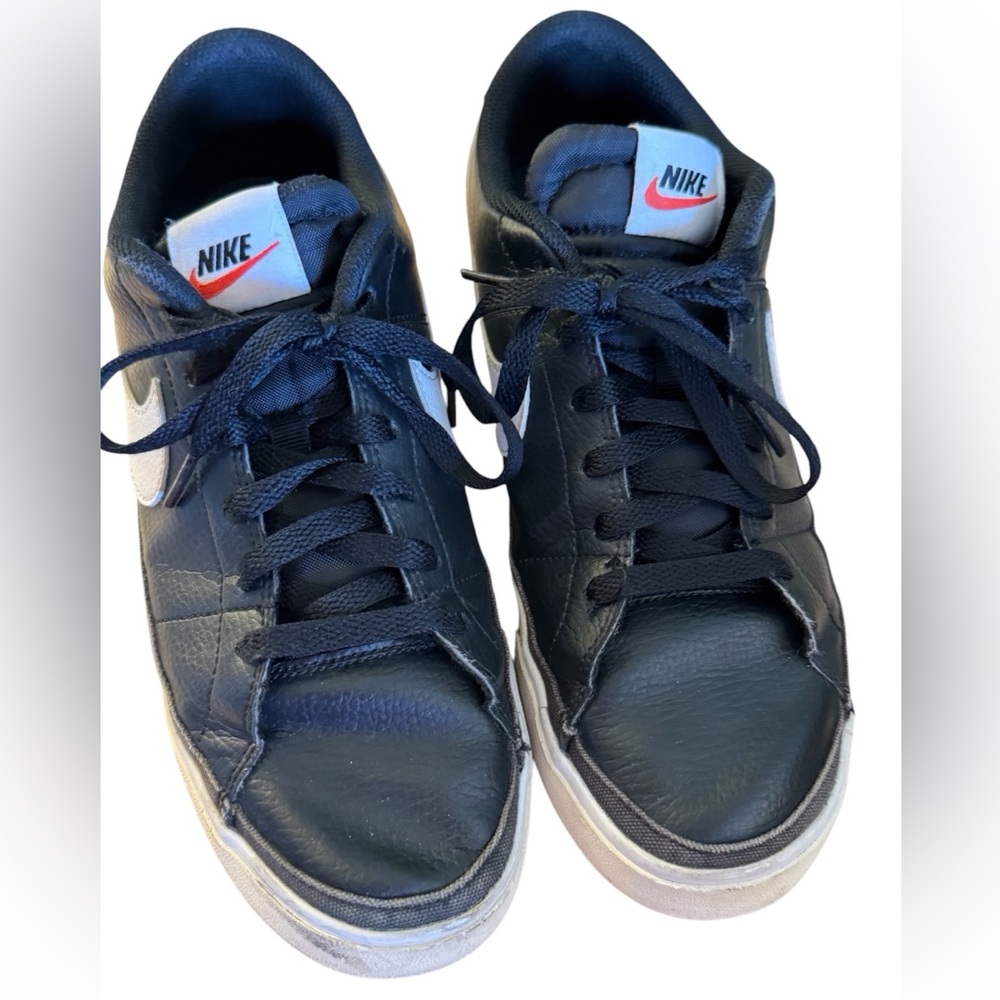 Nike Black and White Athletic Shoes